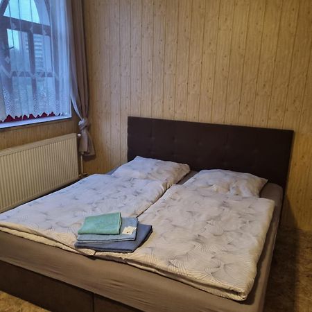 Studanka Hotell Orlová Eksteriør bilde